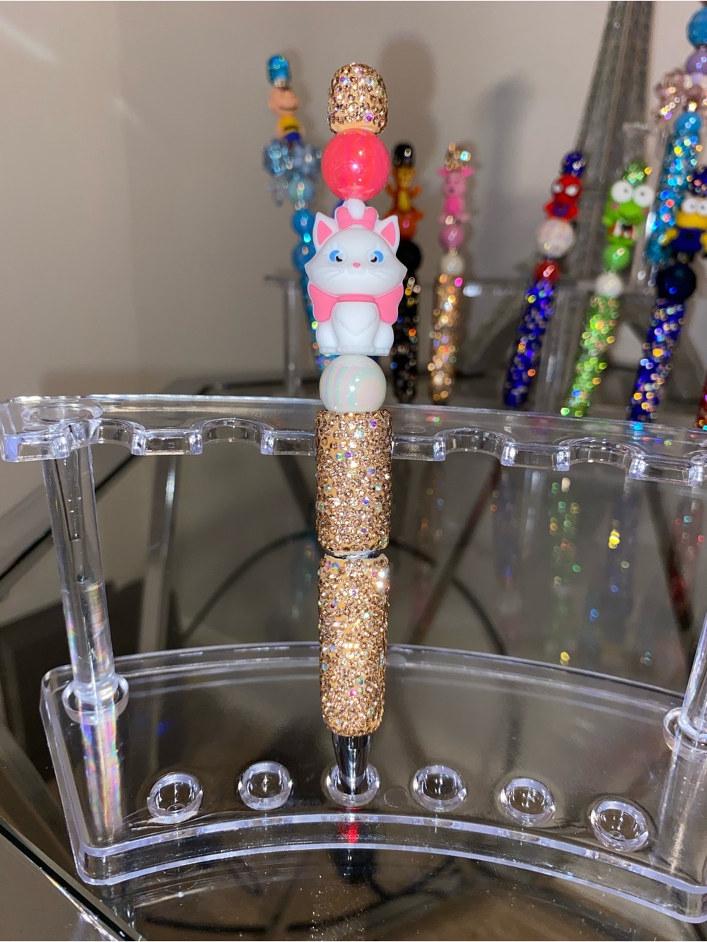 Sparkling Gold Aristocat Pen with Pink Accent